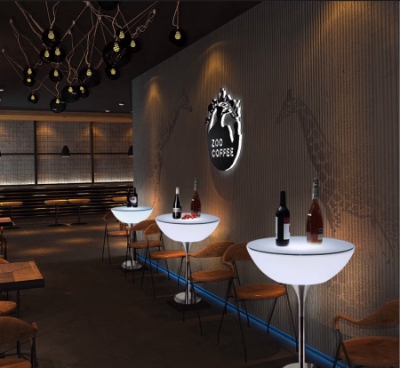 Комплект светящейся мебели Стол+2 стула V4 Комплект светящейся мебели Стол+2 стула V4